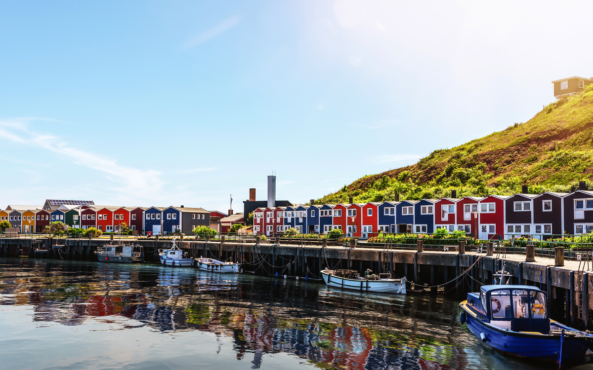 Hummerbuden auf Helgoland - © Christian Horz - stock.adobe.com