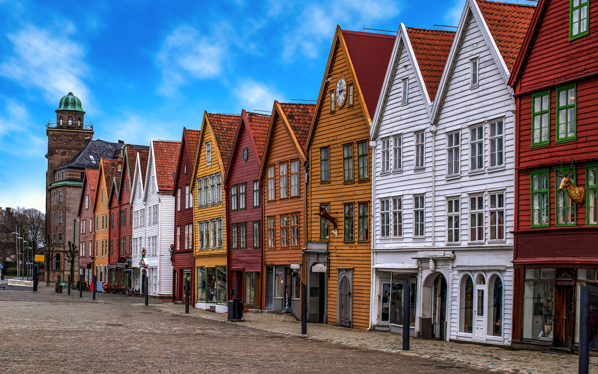 Holzgebäude in der Stadt Bergen - © Nancy Pauwels - stock.adobe.com