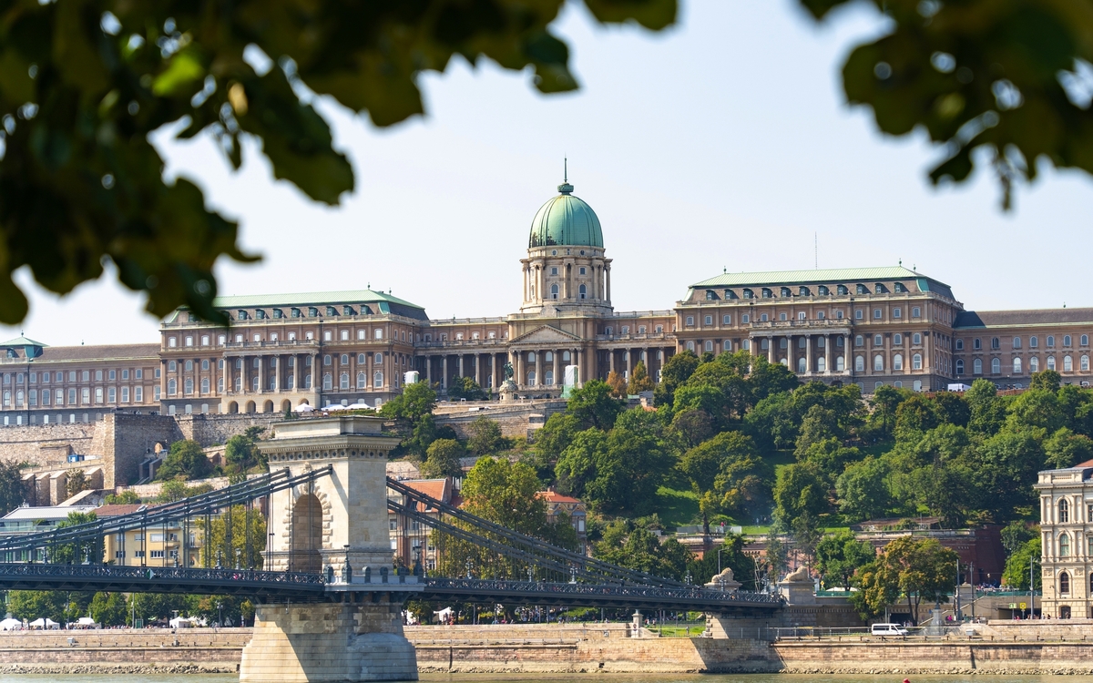 © ZenitX/Shutterstock