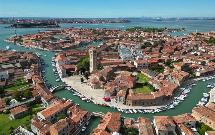 © ir.drones/Shutterstock