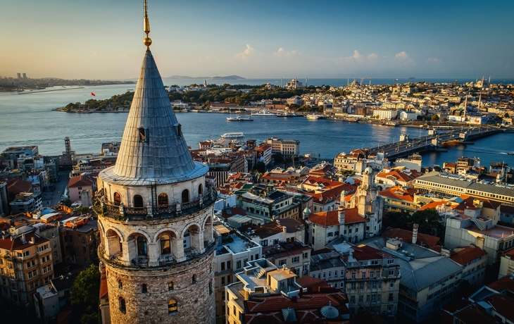 © thehakanarslan/Shutterstock