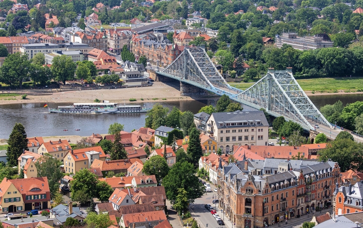 © thosgra/Shutterstock