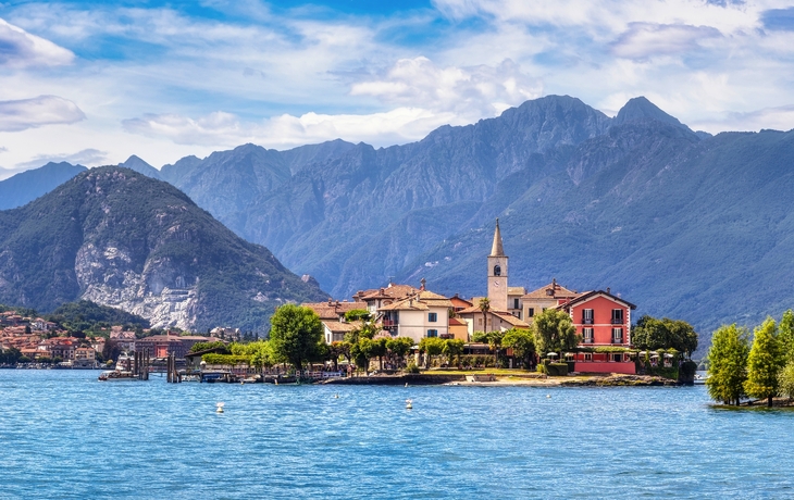 © StevanZZ/Shutterstock