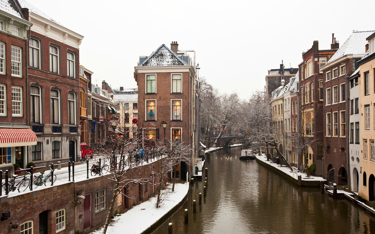 © dvoevnore/Shutterstock