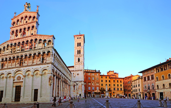 © lamax - stock.adobe.com - Kathedrale von Lucca