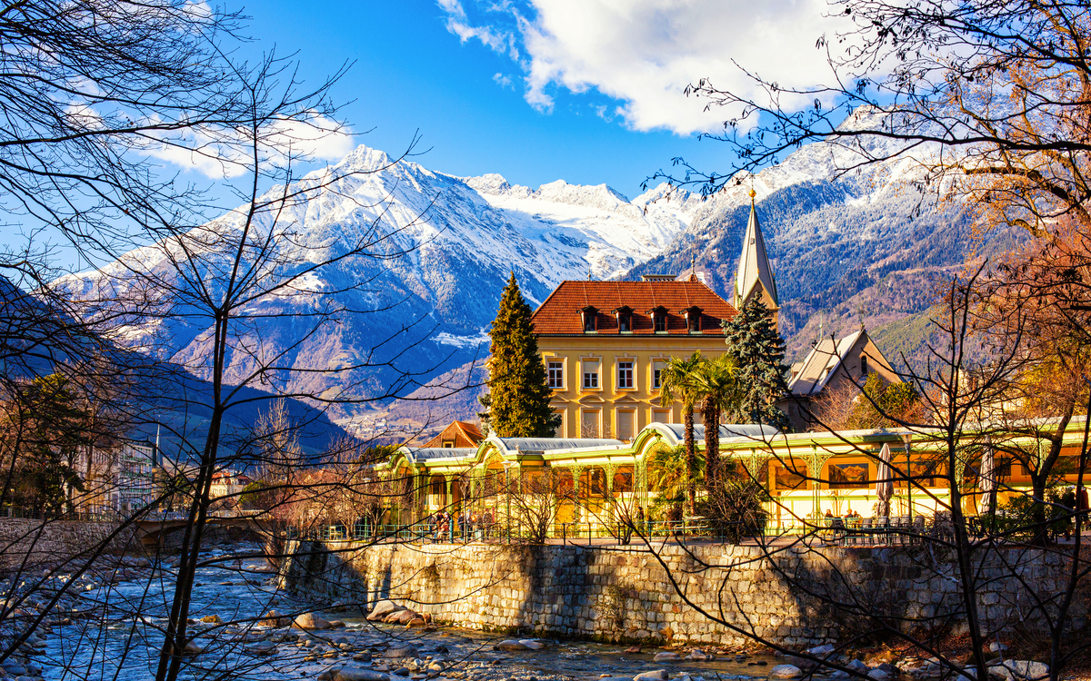 Meran im Winter - © Olga - stock.adobe.com