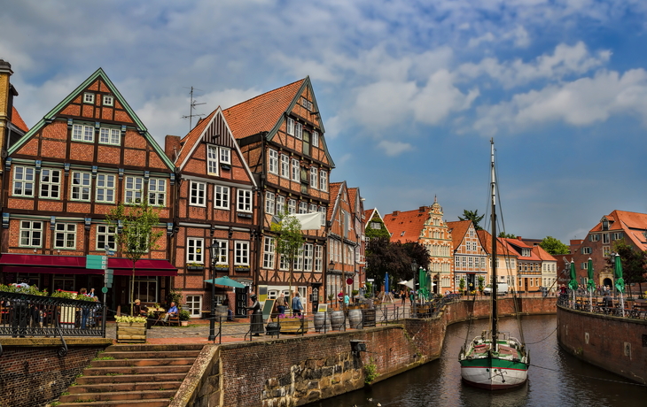 Hafen in der Altstadt von Stade - © ArTo - stock.adobe.com