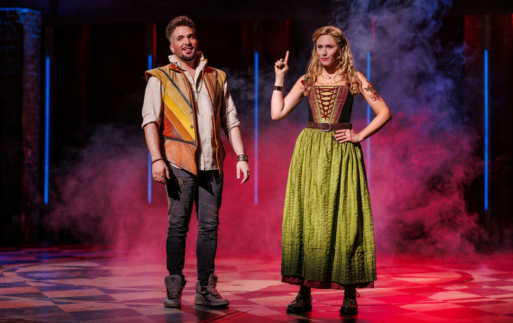 © Stage Entertainment GmbH - &Julia