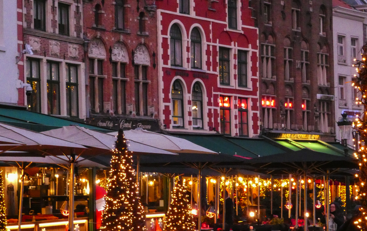 weihnachtliches Brügge - © Danmarpe - stock.adobe.com