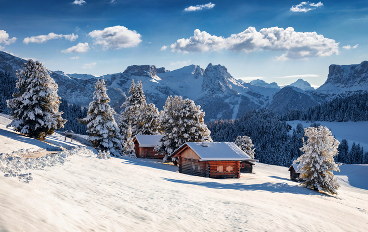 Winterblick auf die Seiser Alm - © Andrew Mayovskyy - stock.adobe.com