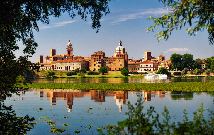 Lago di Mezzo und Castello di San Giorgio in Mantua