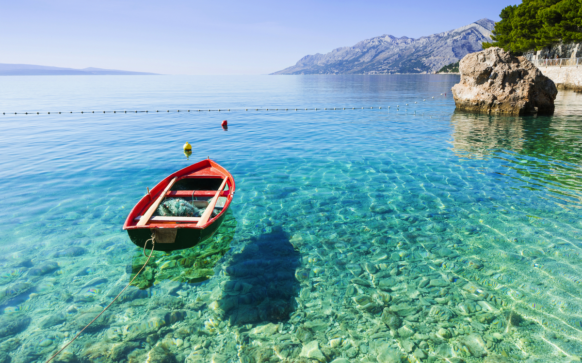 Makarska-Uferpromenade nahe Brela - © kite_rin - stock.adobe.com