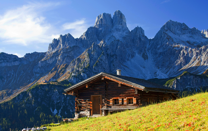 Auf der Sulzenalm mit der Bischofsmütze - © christakramer - stock.adobe.com