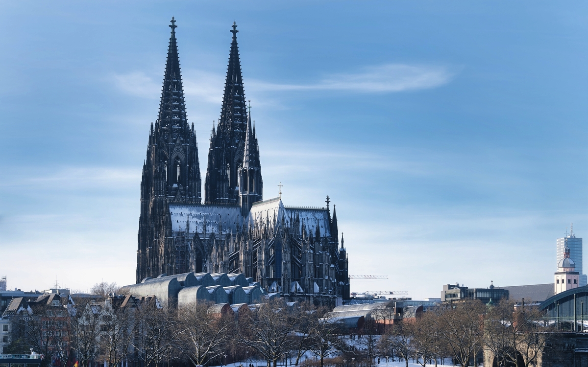 © gerd-harder/Shutterstock