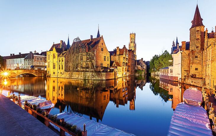 Blick vom Rozenhoedkaai in Brügge - © denboma - Fotolia