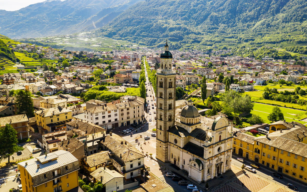 © AerialVision_it/Shutterstock