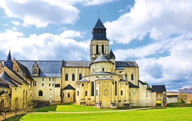 Abtei Fontevrault - © photlook - Fotolia