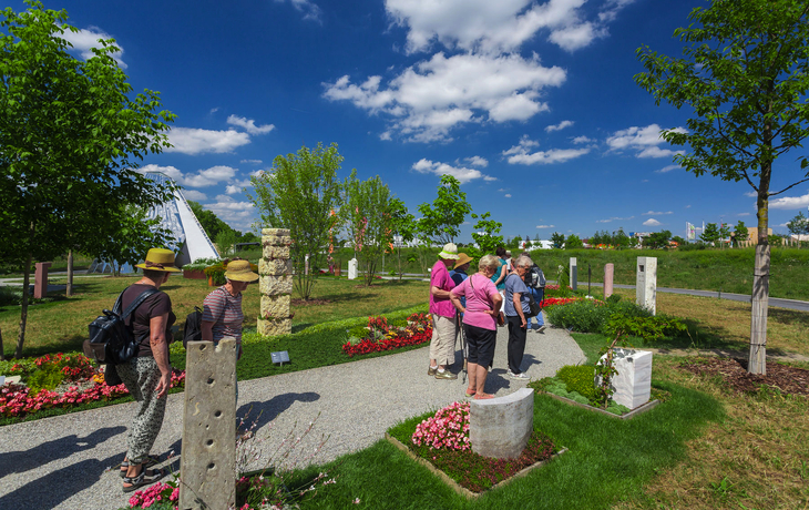 Bayerische Landesgartenschau 2027 in Bad Windsheim - © Lichtschwaermer