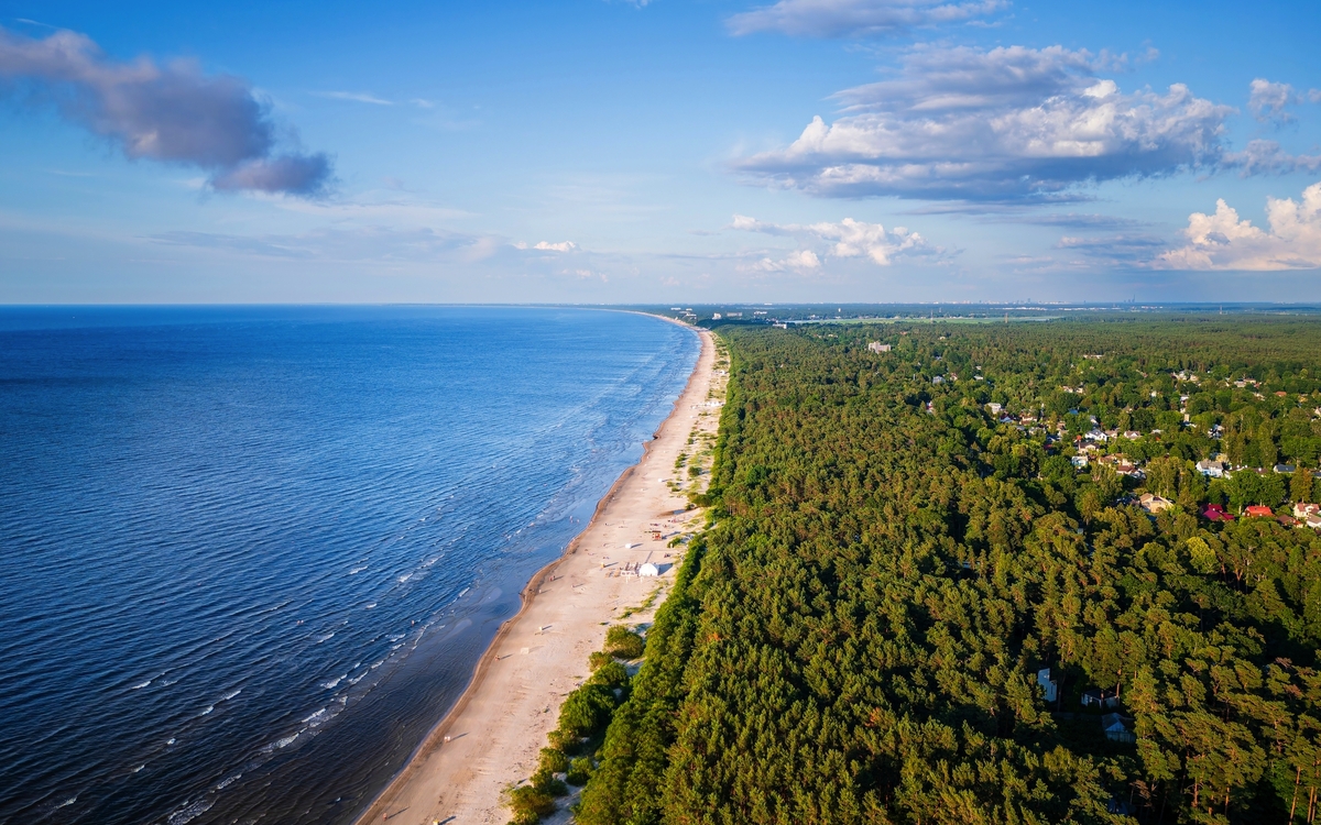 Jurmala,From,Above,In,Summer,,Latvia - © mehdi33300/Shutterstock