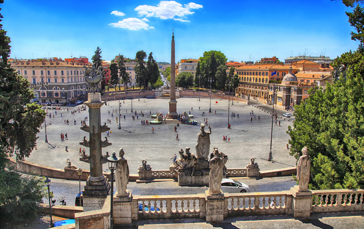 © RossHelen/Shutterstock