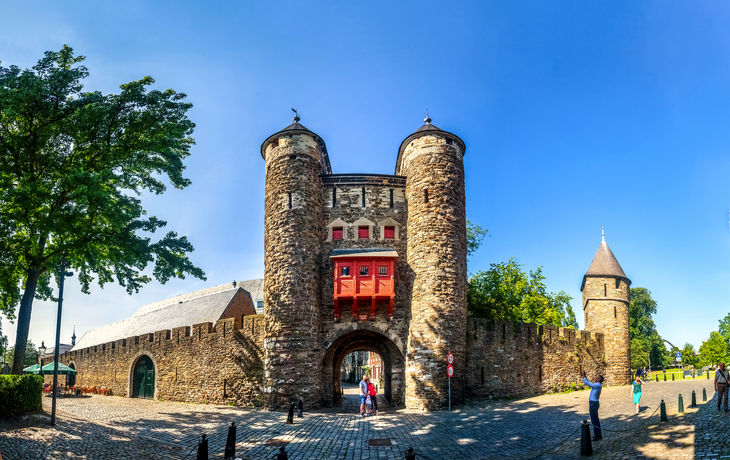 © Sina Ettmer Photography/Shutterstock