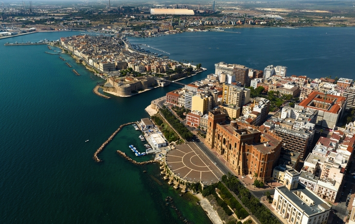 © Stefano Tammaro/Shutterstock