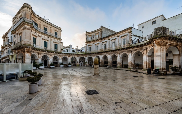 © Stefano Tammaro/Shutterstock